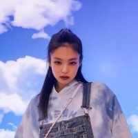 Jennie 2048